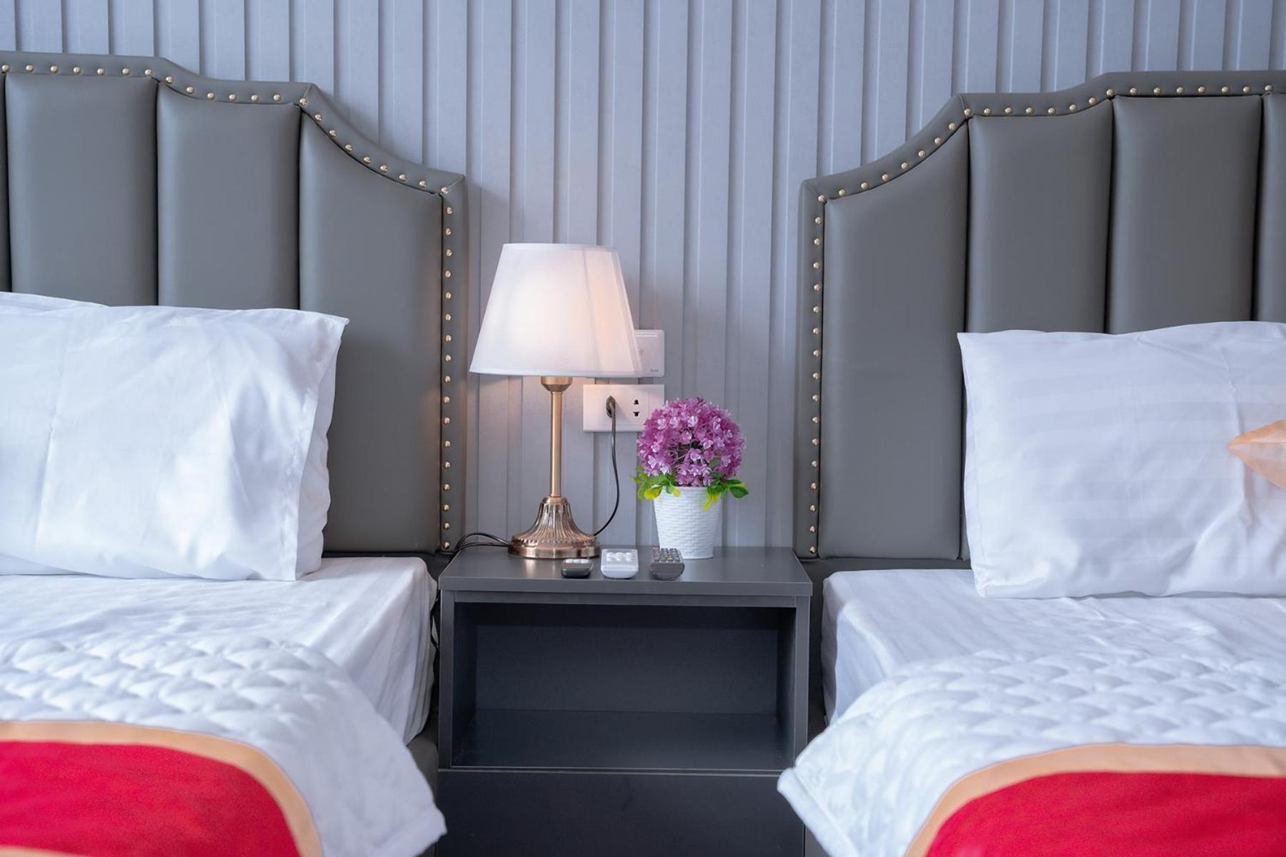 Clover Hanoi Hotel Екстериор снимка